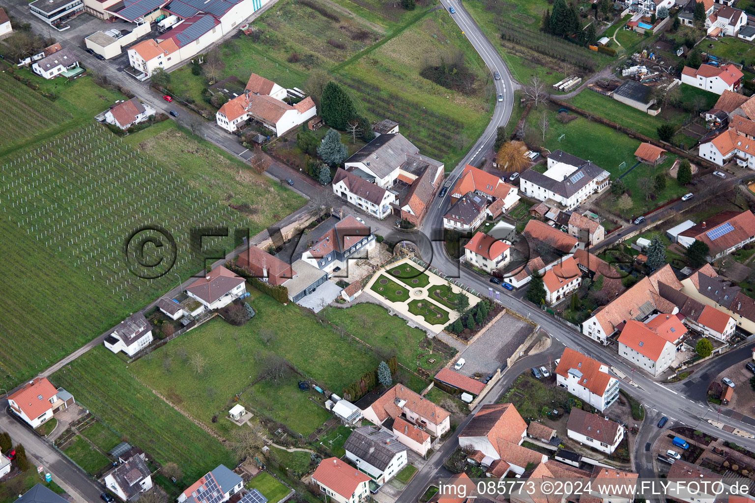 Oberotterbach dans le département Rhénanie-Palatinat, Allemagne vue d'en haut