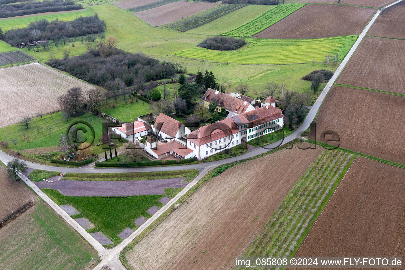 Atelier pour résidences-services Atelier pour talents cachés à but non lucratif GmbH à Haftelhof à le quartier Haftelhof in Schweighofen dans le département Rhénanie-Palatinat, Allemagne hors des airs