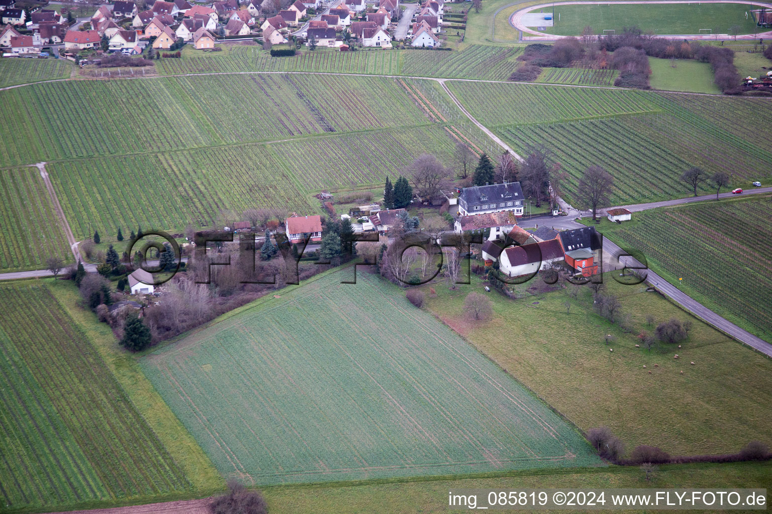 Vue aérienne de Windhof dans le département Rhénanie-Palatinat, Allemagne