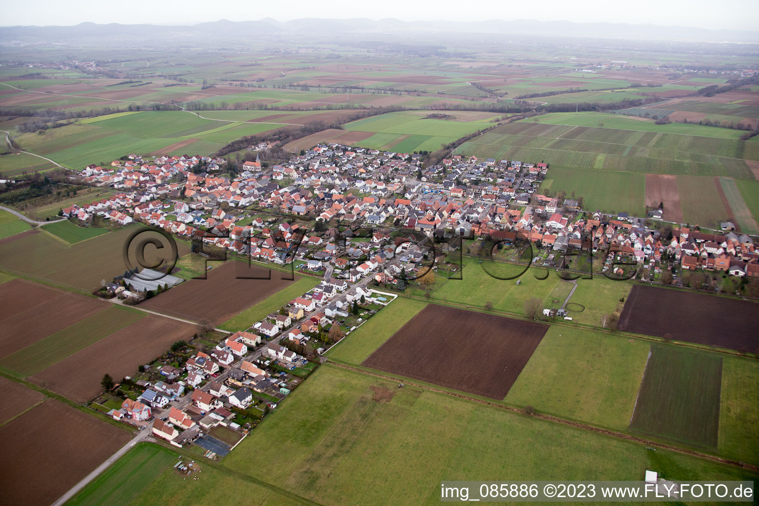 Freckenfeld dans le département Rhénanie-Palatinat, Allemagne hors des airs