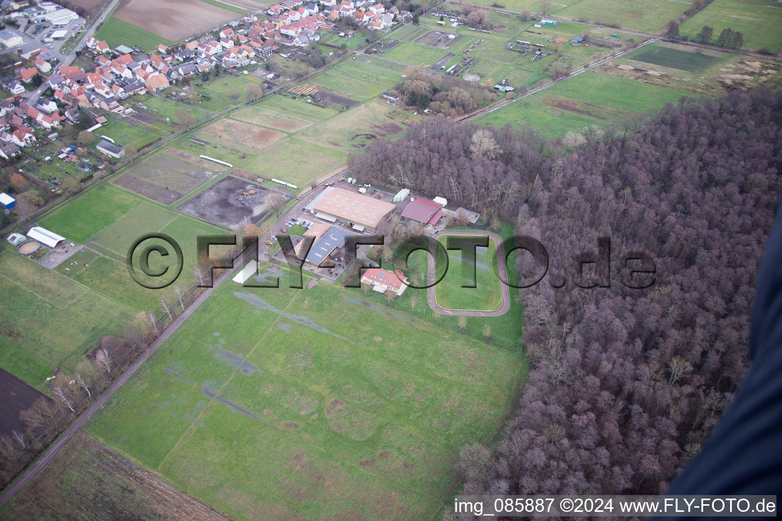 Freckenfeld dans le département Rhénanie-Palatinat, Allemagne vue d'en haut