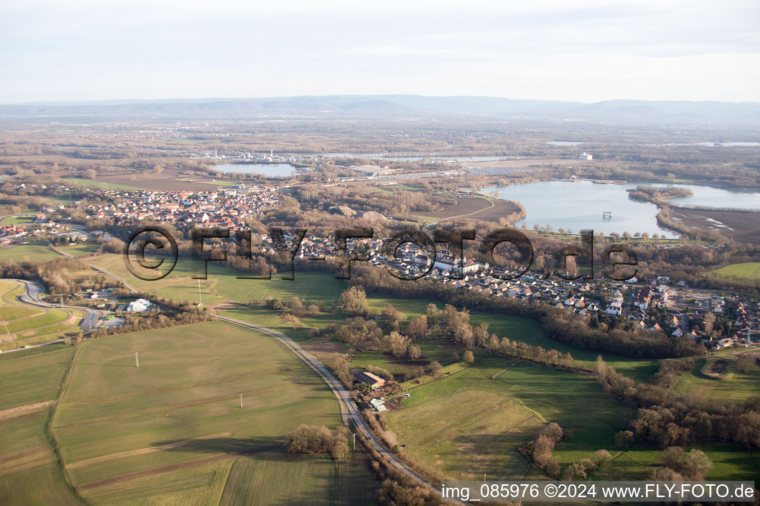 Lauterbourg dans le département Bas Rhin, France depuis l'avion