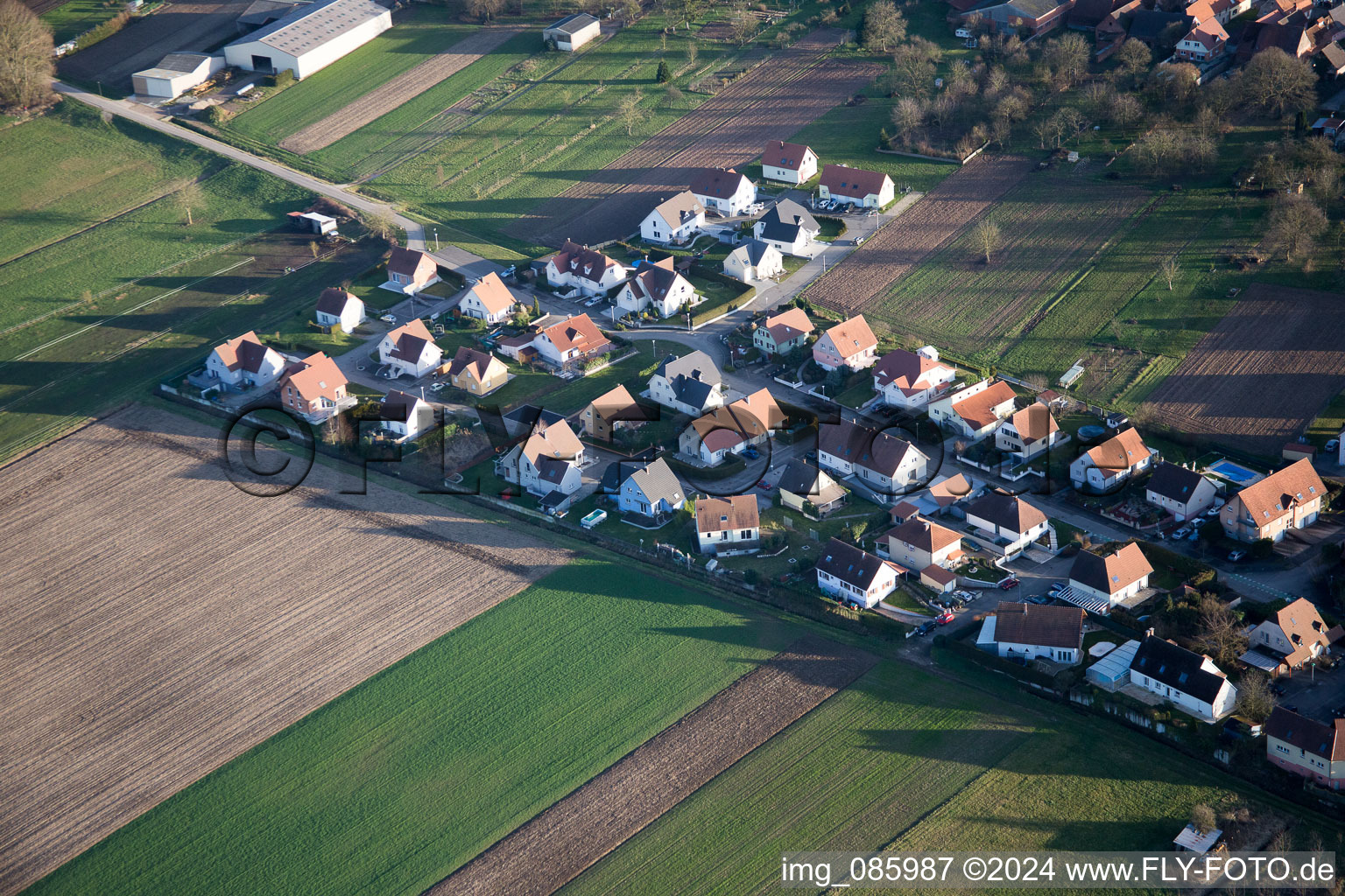 Niederlauterbach dans le département Bas Rhin, France depuis l'avion