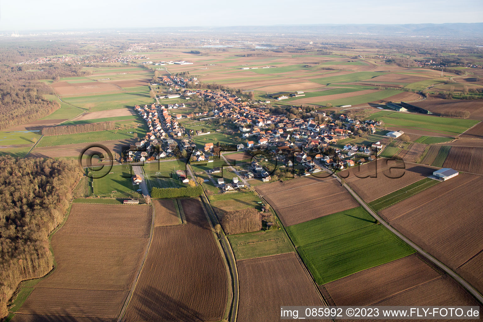Vue aérienne de Salmbach dans le département Bas Rhin, France