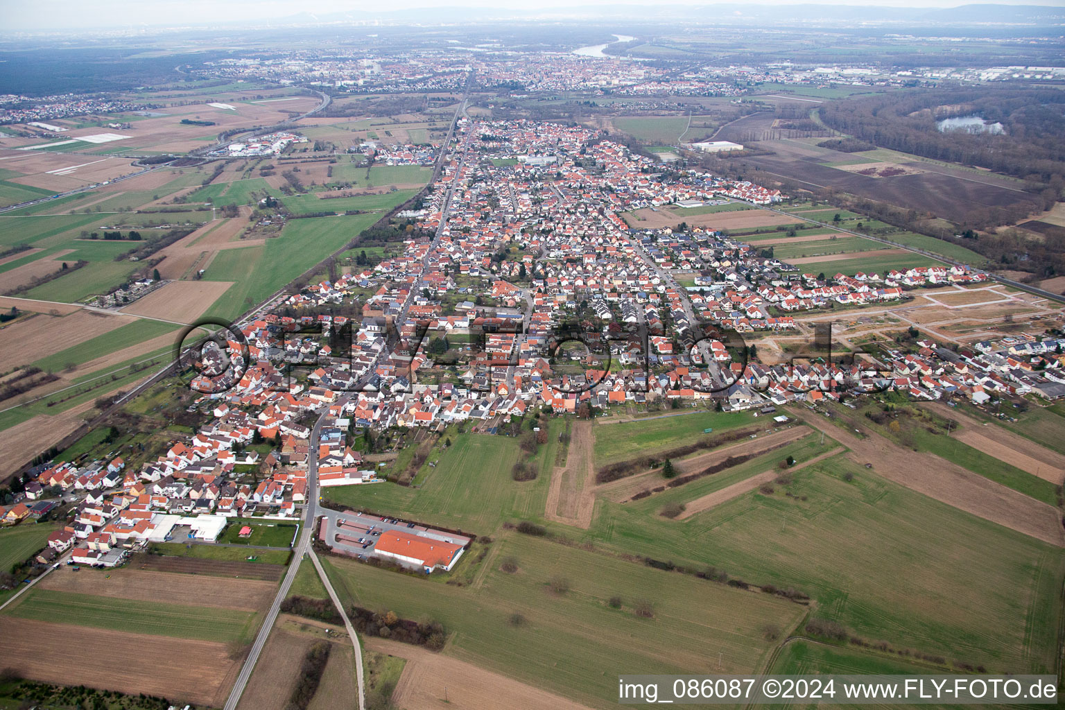 Vue aérienne de Quartier Heiligenstein in Römerberg dans le département Rhénanie-Palatinat, Allemagne