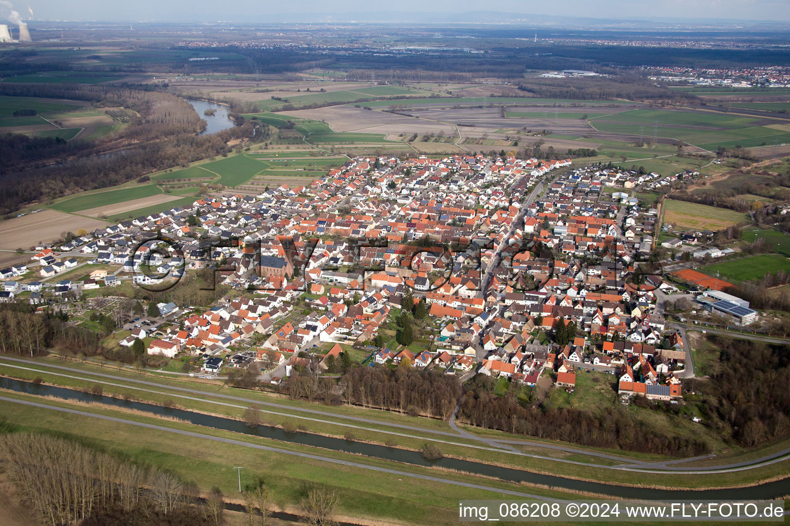 Vue aérienne de Quartier Rußheim in Dettenheim dans le département Bade-Wurtemberg, Allemagne