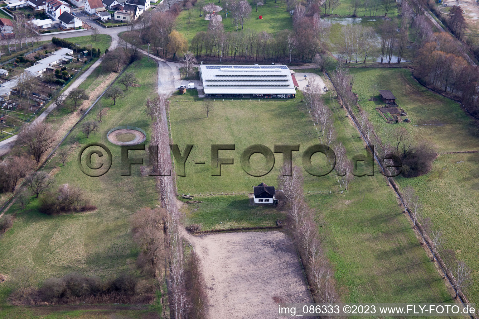 Vue aérienne de Club d'équitation et de conduite eV à le quartier Graben in Graben-Neudorf dans le département Bade-Wurtemberg, Allemagne