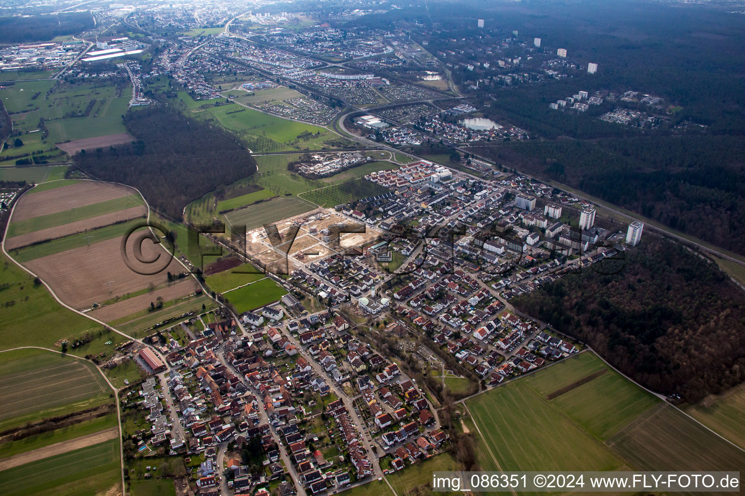 Vue aérienne de Quartier Büchig in Stutensee dans le département Bade-Wurtemberg, Allemagne