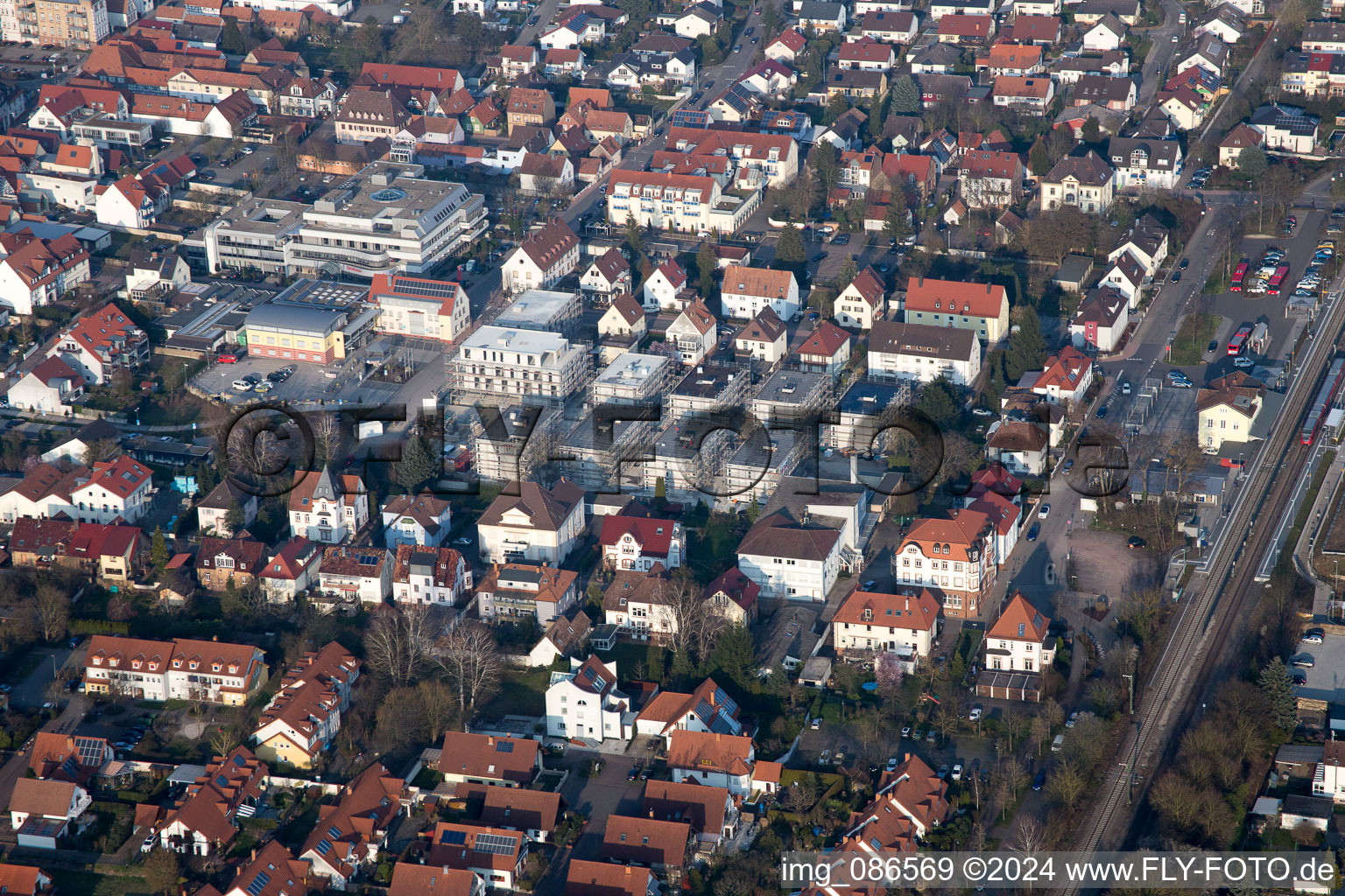 Image drone de Dans le nouveau bâtiment "Stadkern" de RiBa GmbH entre Bismarck- et Gartenstr à Kandel dans le département Rhénanie-Palatinat, Allemagne