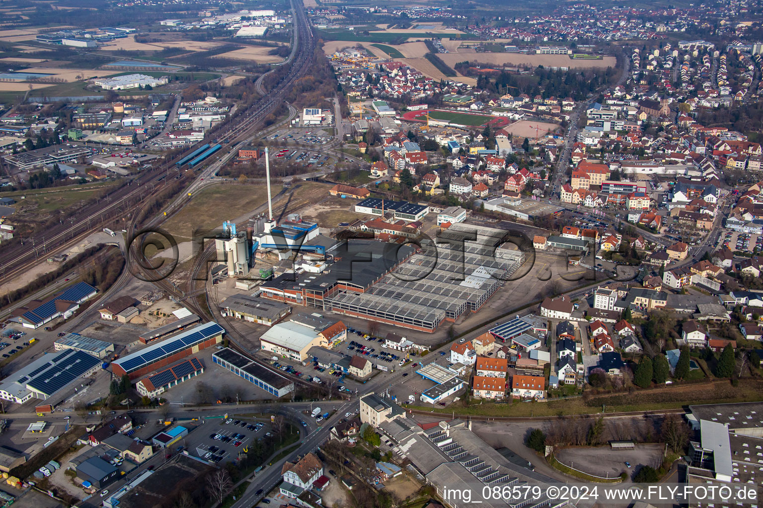 Vue aérienne de Zone industrielle SW Glasmacherstr à Achern dans le département Bade-Wurtemberg, Allemagne