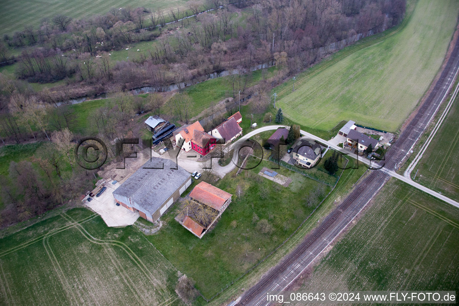 Vue aérienne de Roppenheim dans le département Bas Rhin, France