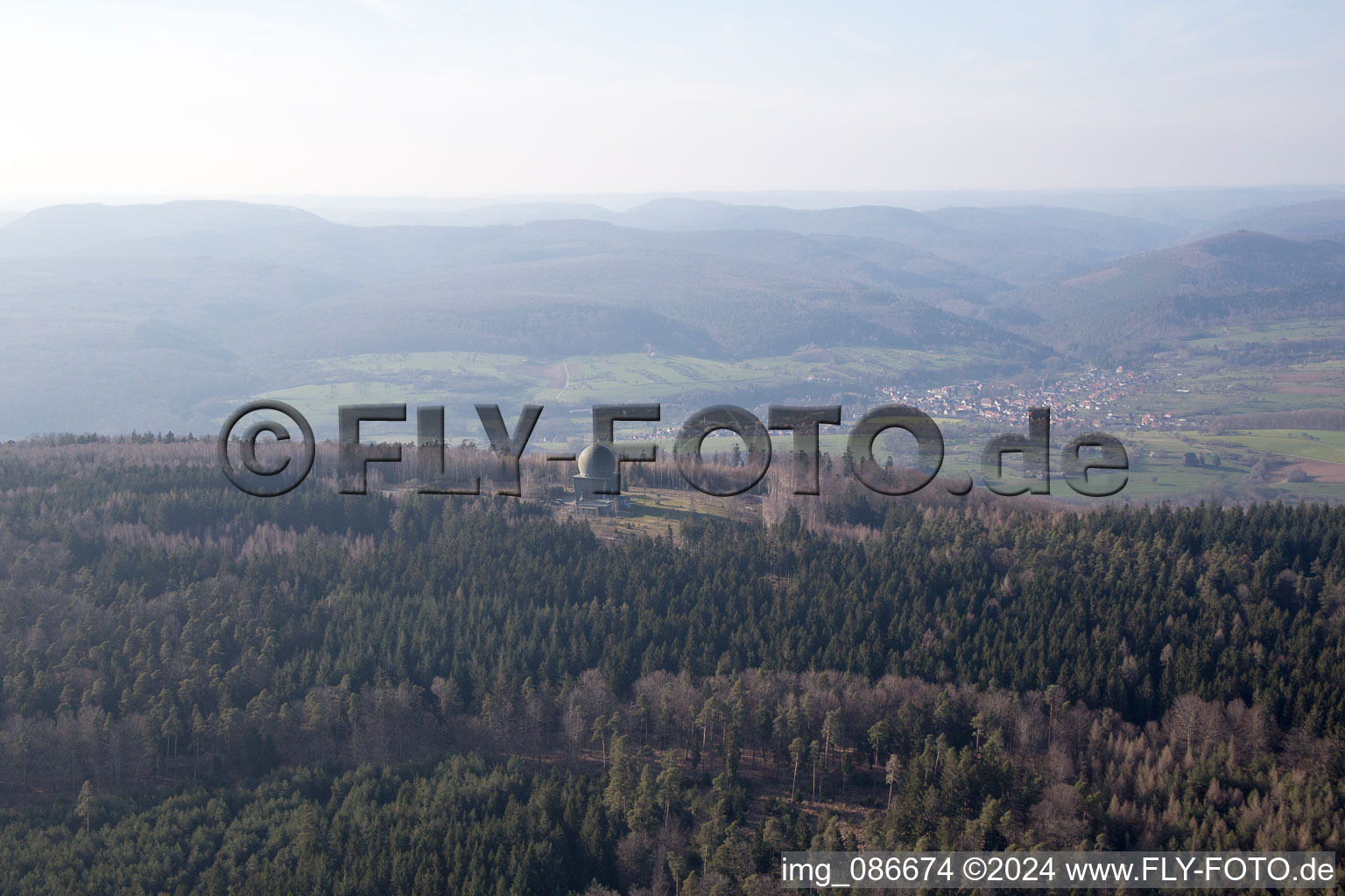 Lampertsloch dans le département Bas Rhin, France depuis l'avion