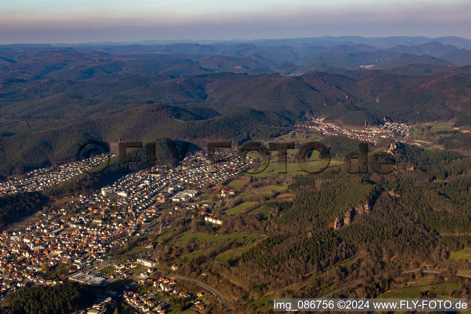 Vue aérienne de Dahn dans le département Rhénanie-Palatinat, Allemagne