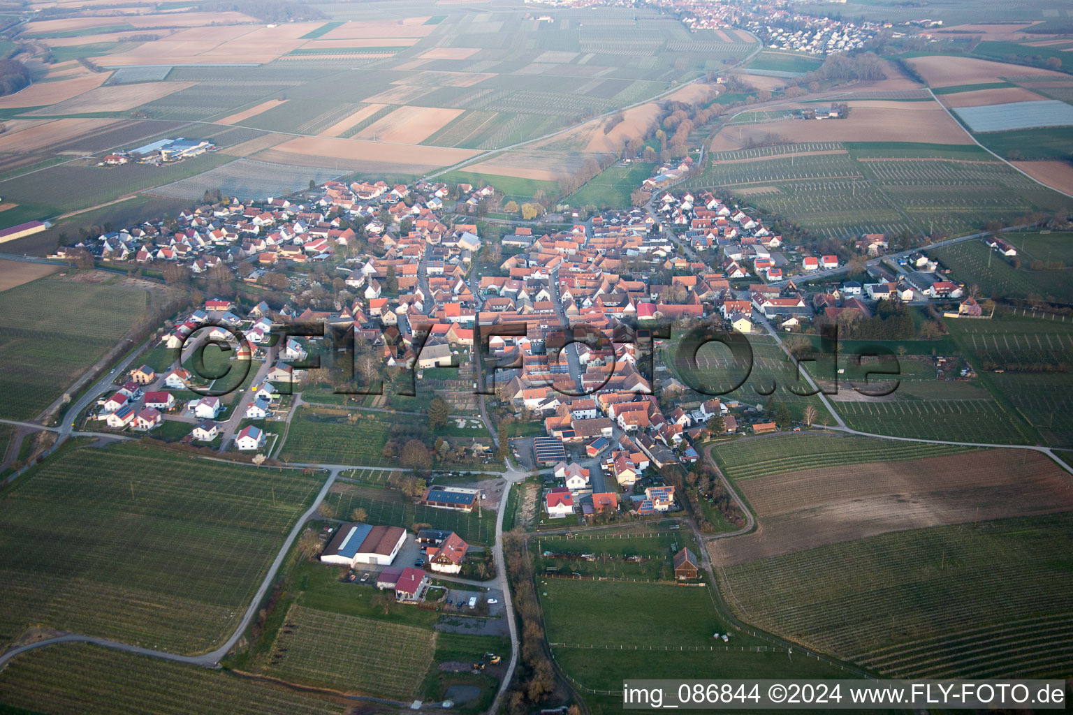 Vue oblique de Impflingen dans le département Rhénanie-Palatinat, Allemagne