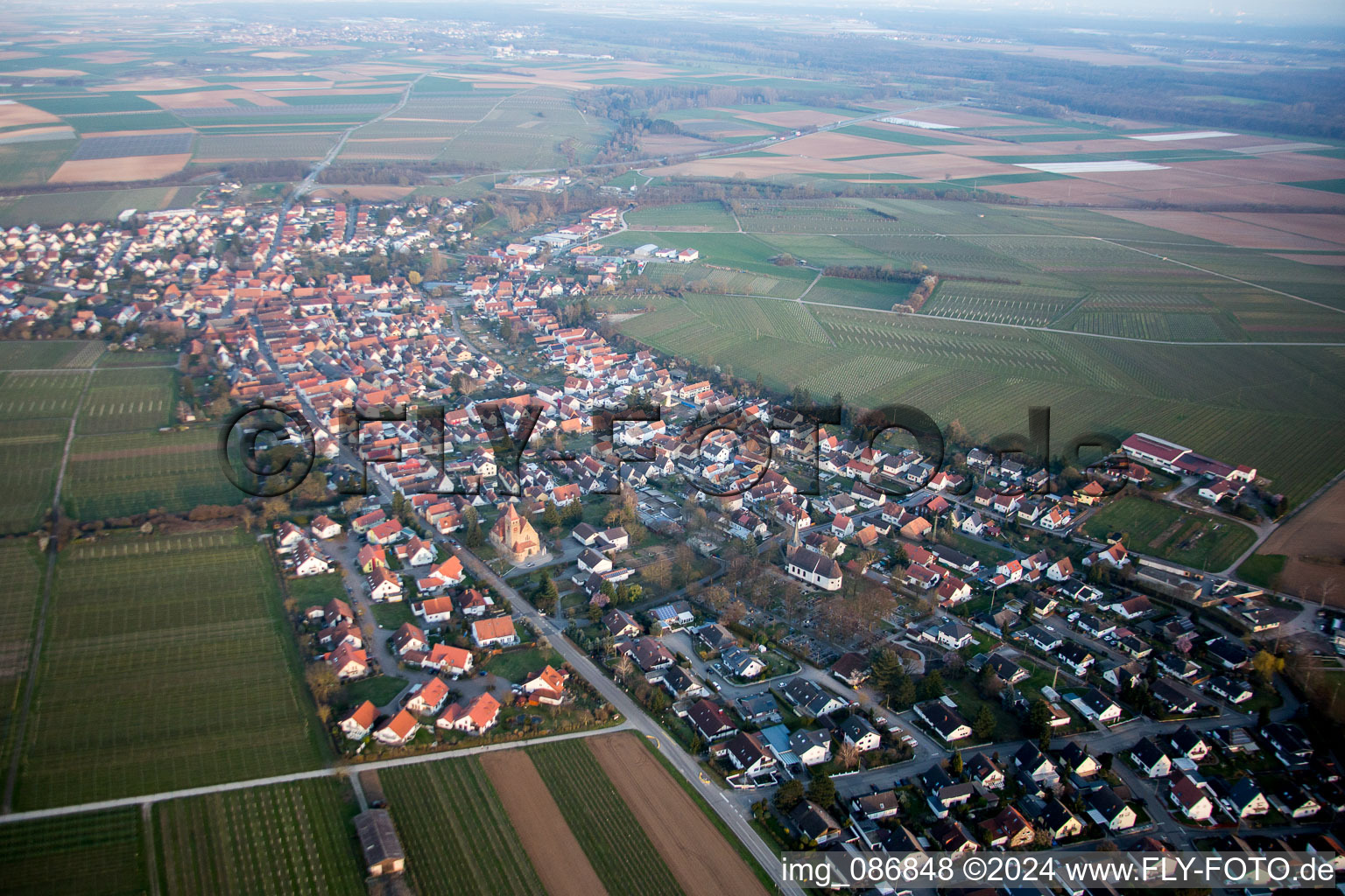 Insheim dans le département Rhénanie-Palatinat, Allemagne hors des airs