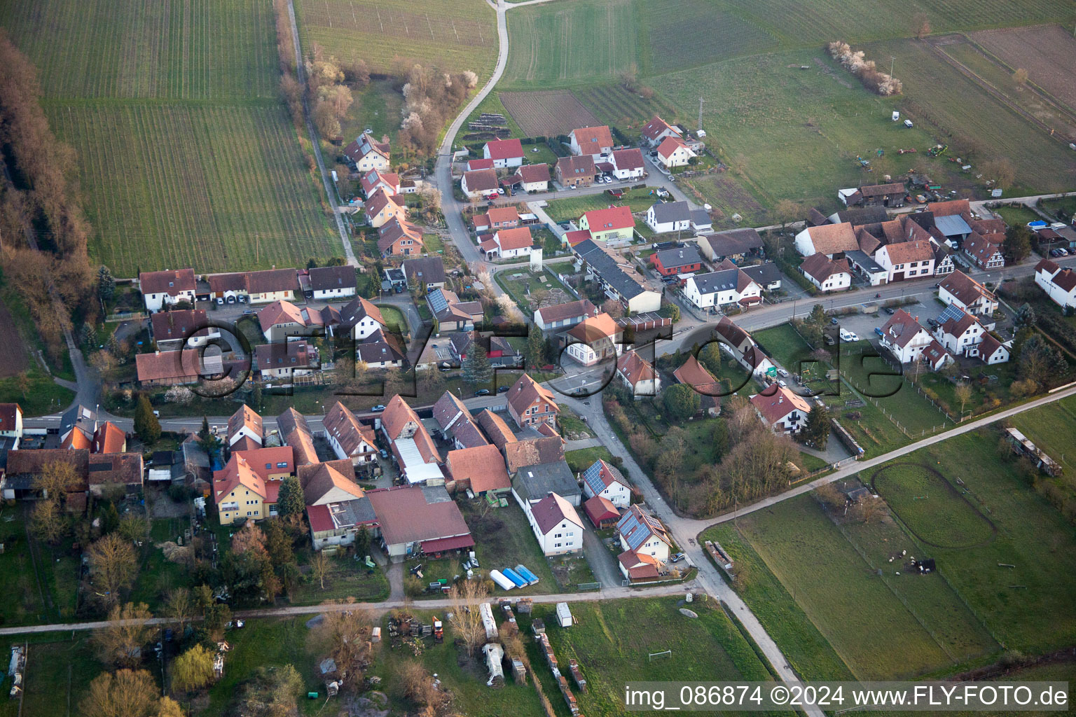 Hergersweiler dans le département Rhénanie-Palatinat, Allemagne vue du ciel