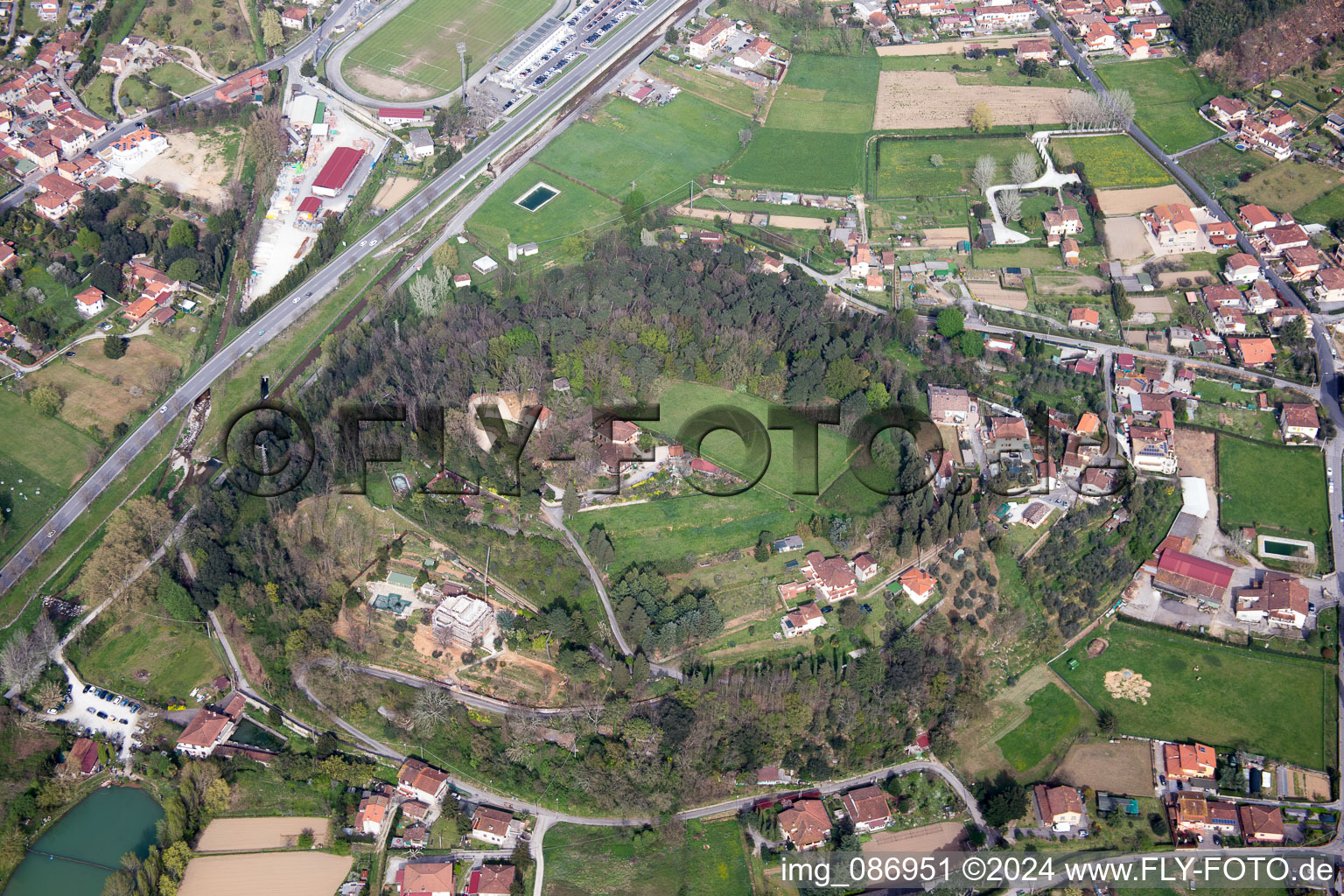 Vue aérienne de Camaiore dans le département Toscane, Italie