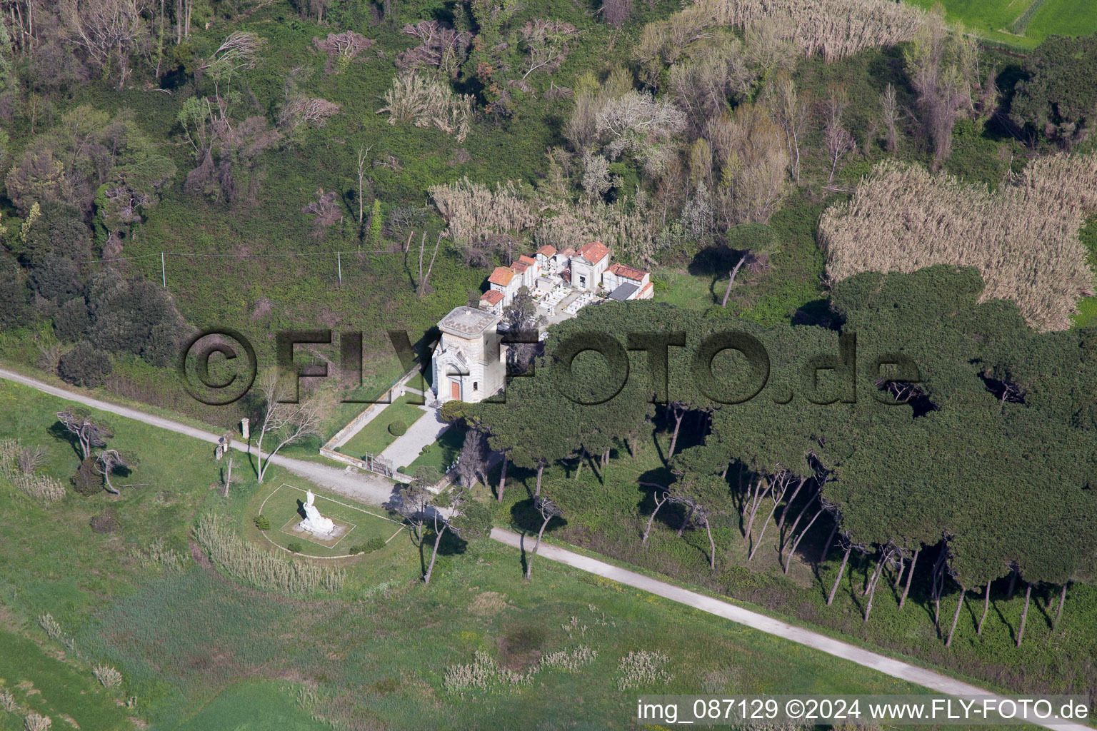 Vue oblique de Marinella di Sarzana dans le département Ligurie, Italie