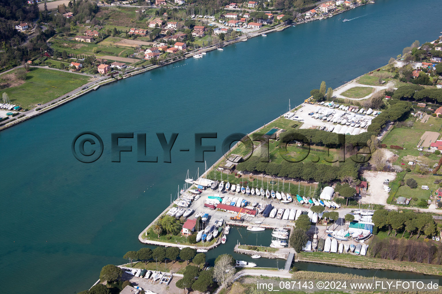 Fiumaretta di Ameglia dans le département Ligurie, Italie depuis l'avion