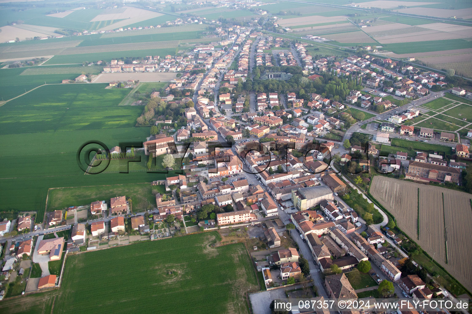 Photographie aérienne de Sant'Alberto dans le département Émilie-Romagne, Italie