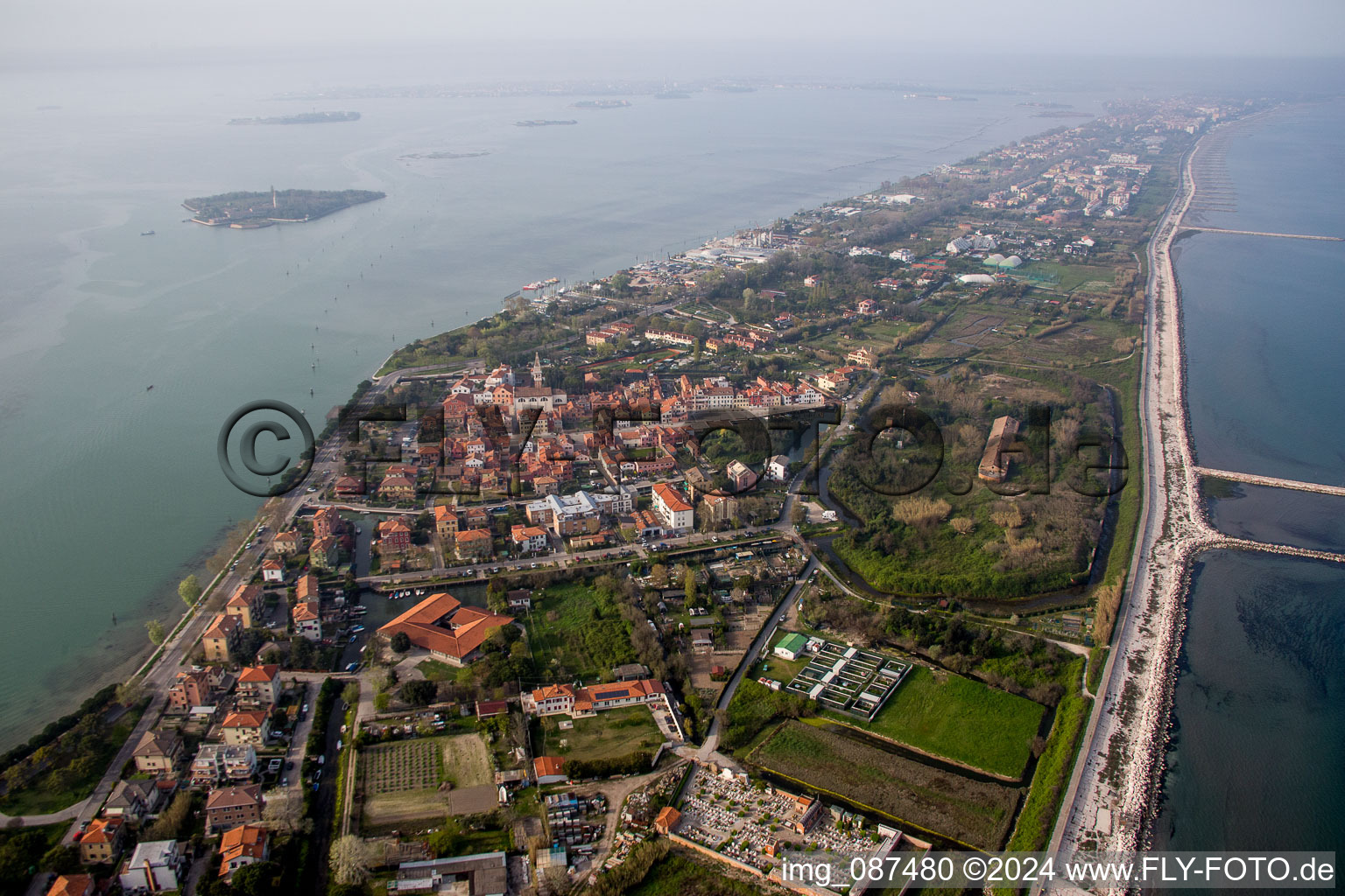 Vue oblique de Malamocco dans le département Vénétie, Italie