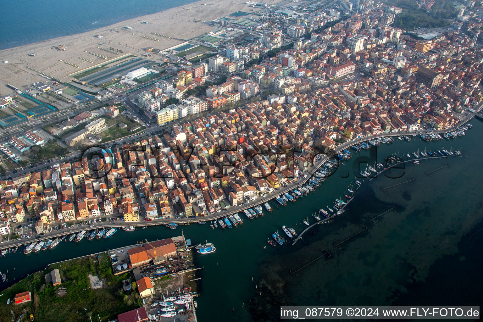 Vue d'oiseau de Chioggia dans le département Metropolitanstadt Venedig, Italie