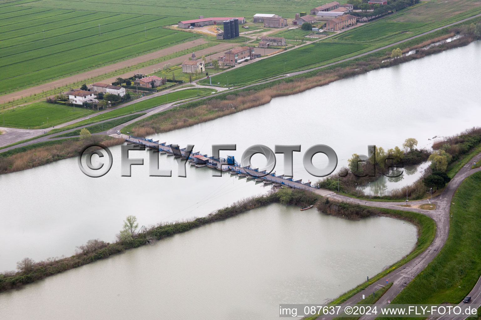 Vue aérienne de Gorino dans le département Vénétie, Italie