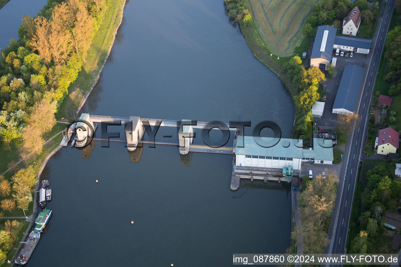 Vue aérienne de Serrure principale à Wipfeld dans le département Bavière, Allemagne