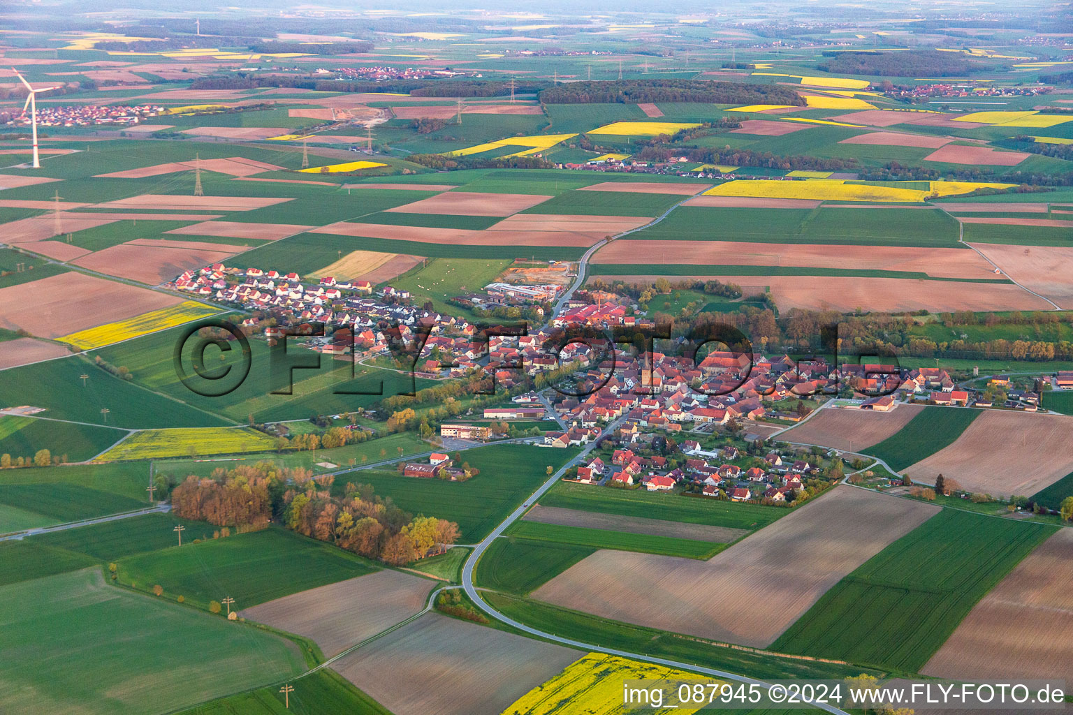 Vue aérienne de Quartier Zeilitzheim in Kolitzheim dans le département Bavière, Allemagne