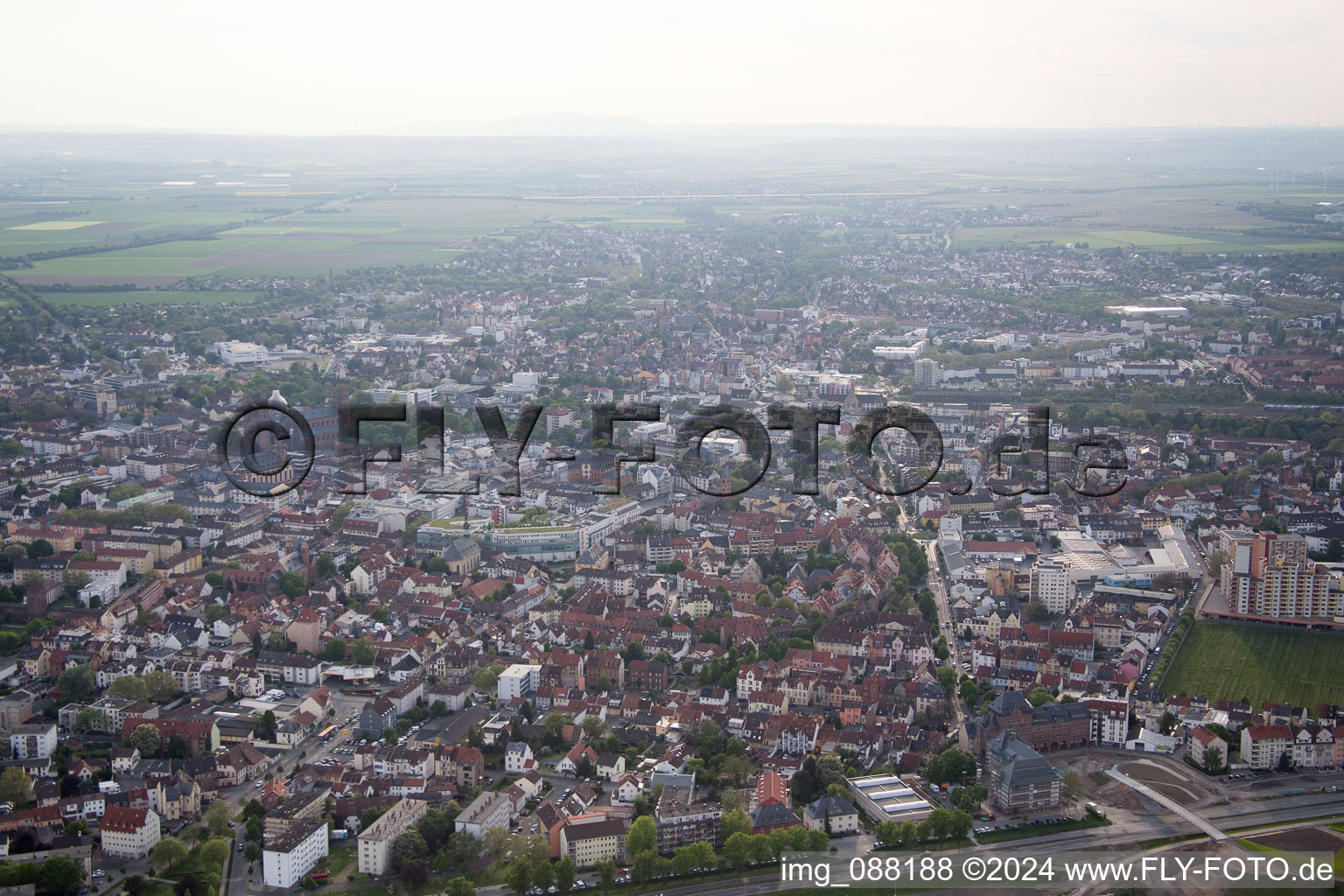 Worms dans le département Rhénanie-Palatinat, Allemagne vue d'en haut