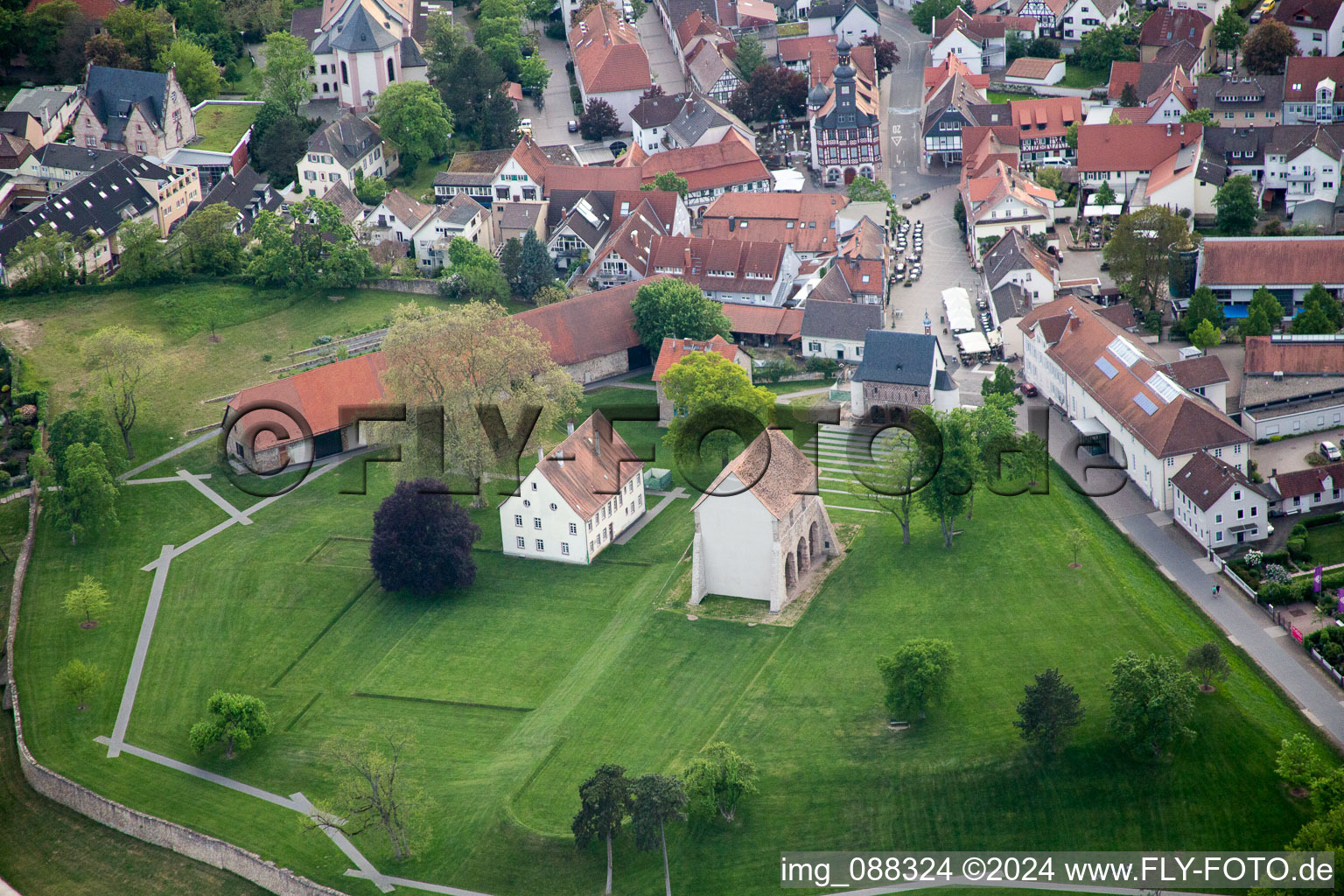 Photographie aérienne de Lorsch dans le département Hesse, Allemagne