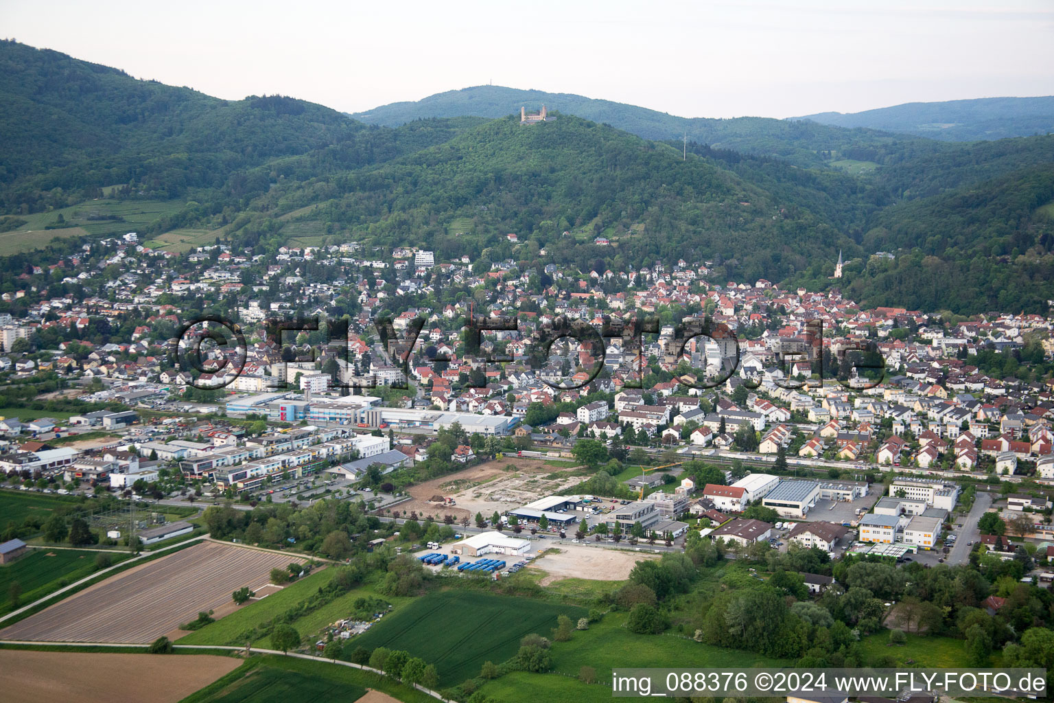 Quartier Auerbach in Bensheim dans le département Hesse, Allemagne d'en haut