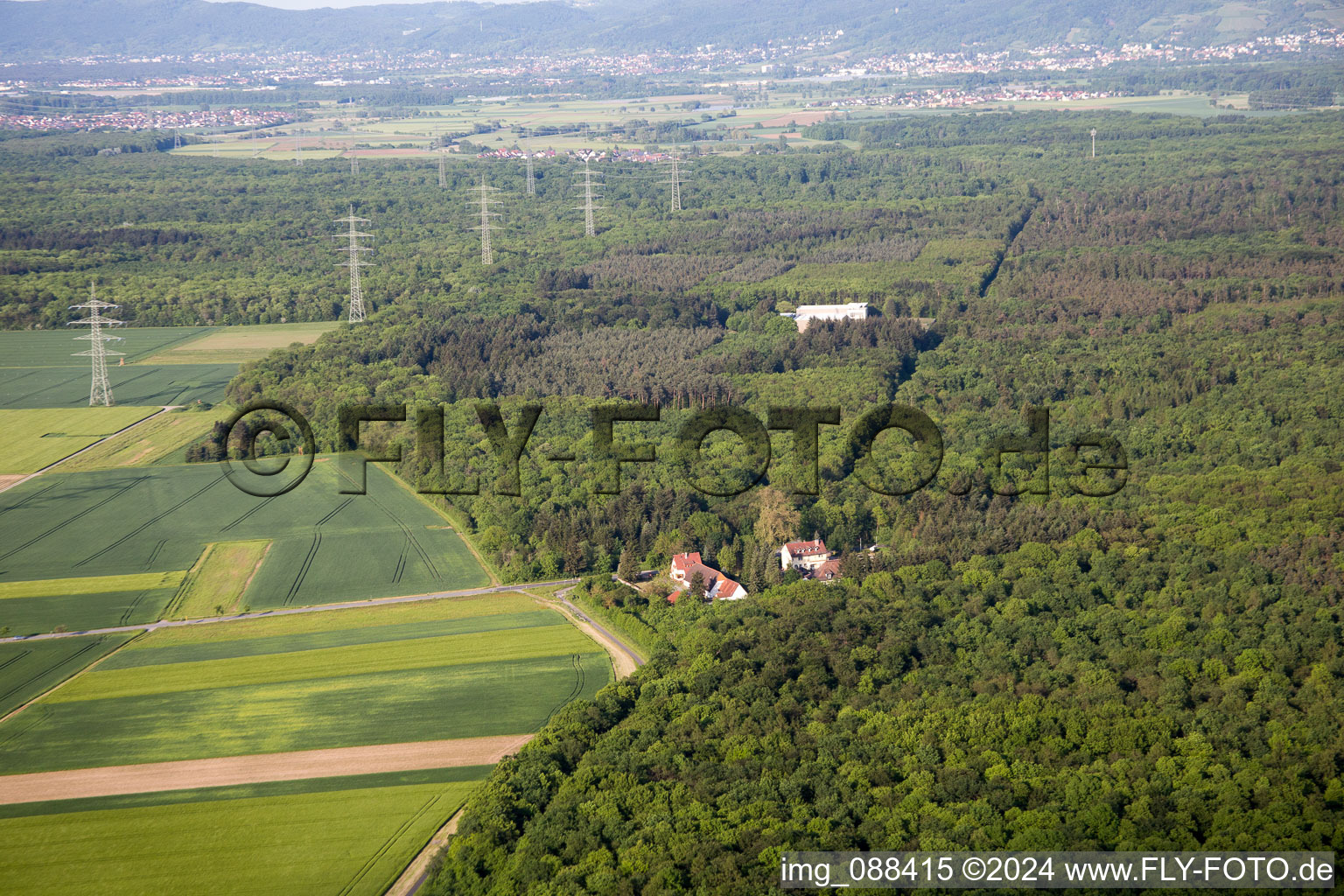 Photographie aérienne de Groß-Rohrheim dans le département Hesse, Allemagne