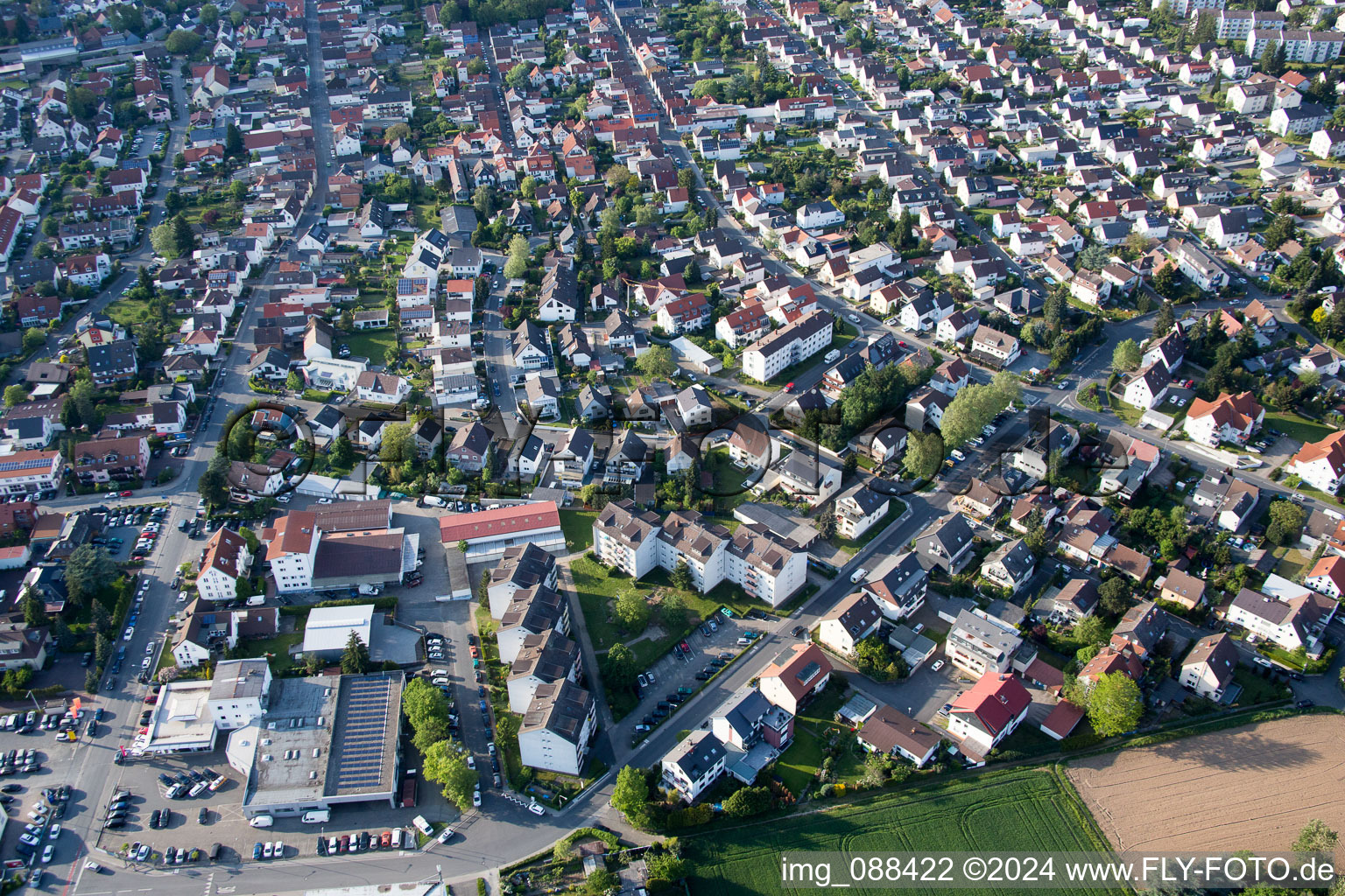 Vue oblique de Pfungstadt dans le département Hesse, Allemagne