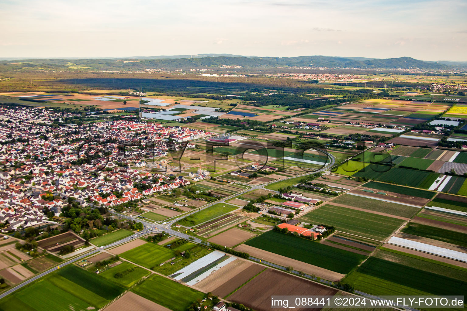 Vue aérienne de Du nord-ouest à Griesheim dans le département Hesse, Allemagne