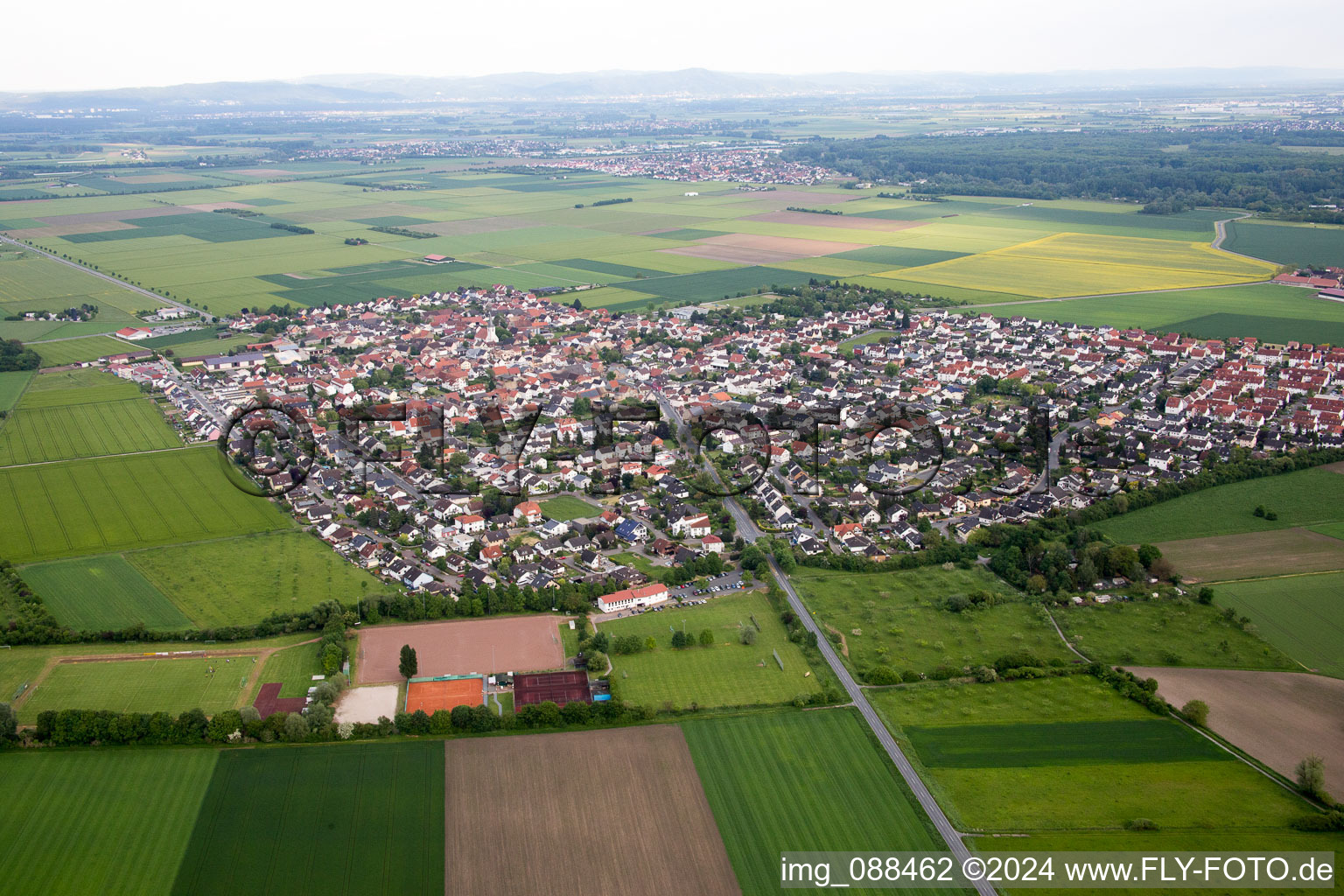 Photographie aérienne de Quartier Leeheim in Riedstadt dans le département Hesse, Allemagne