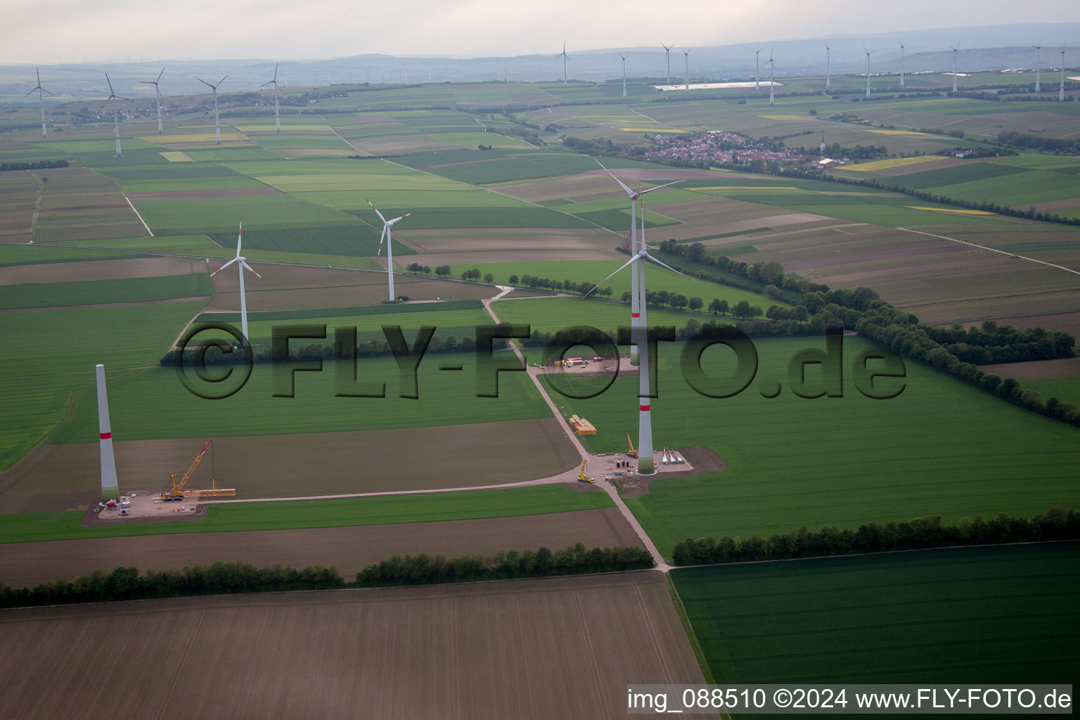 Vue aérienne de Undenheim dans le département Rhénanie-Palatinat, Allemagne