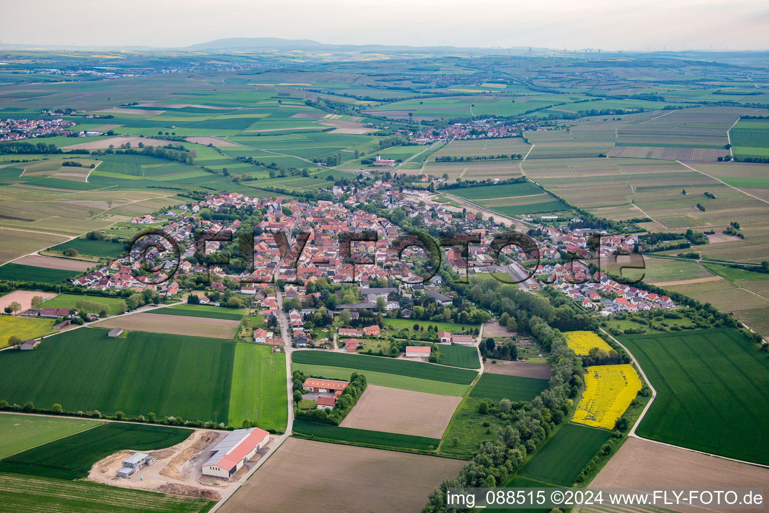 Photographie aérienne de Bechtolsheim dans le département Rhénanie-Palatinat, Allemagne