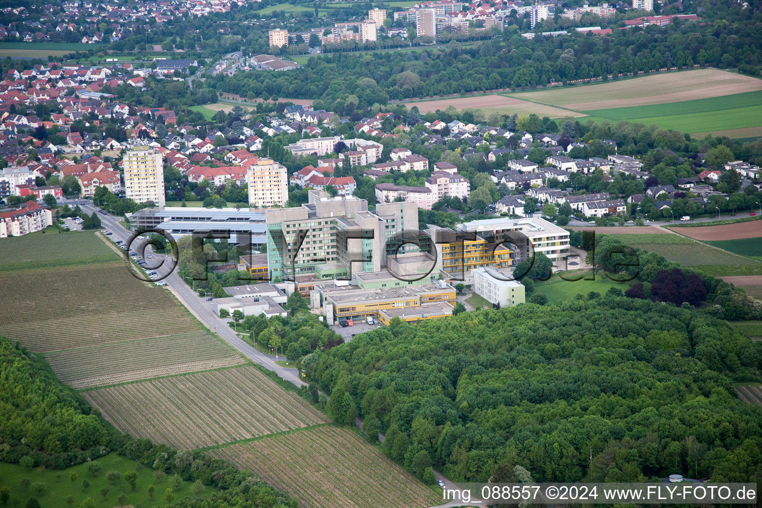 Vue aérienne de Clinique à le quartier Herrnsheim in Worms dans le département Rhénanie-Palatinat, Allemagne