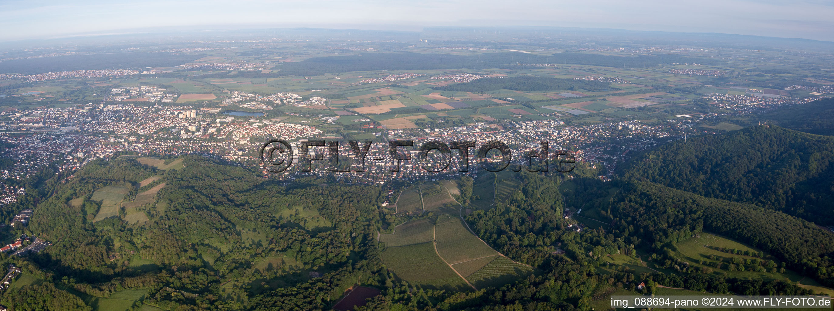 De l'est à le quartier Auerbach in Bensheim dans le département Hesse, Allemagne hors des airs