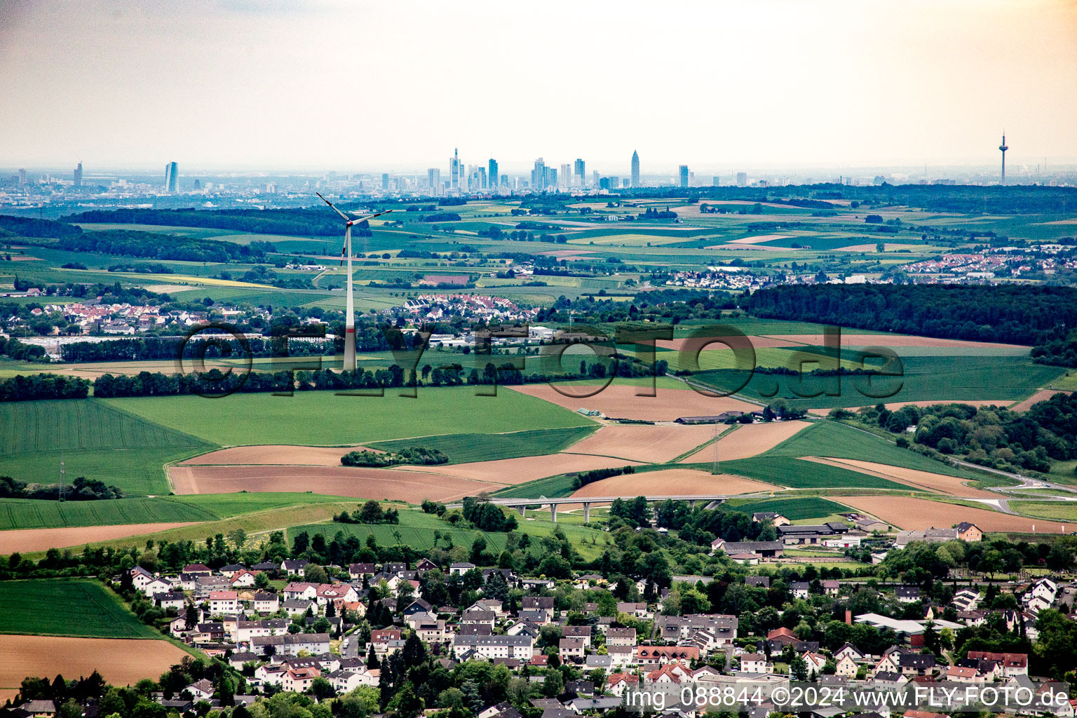 Vue aérienne de Francfort-sur-le-Main à Nidderau dans le département Hesse, Allemagne