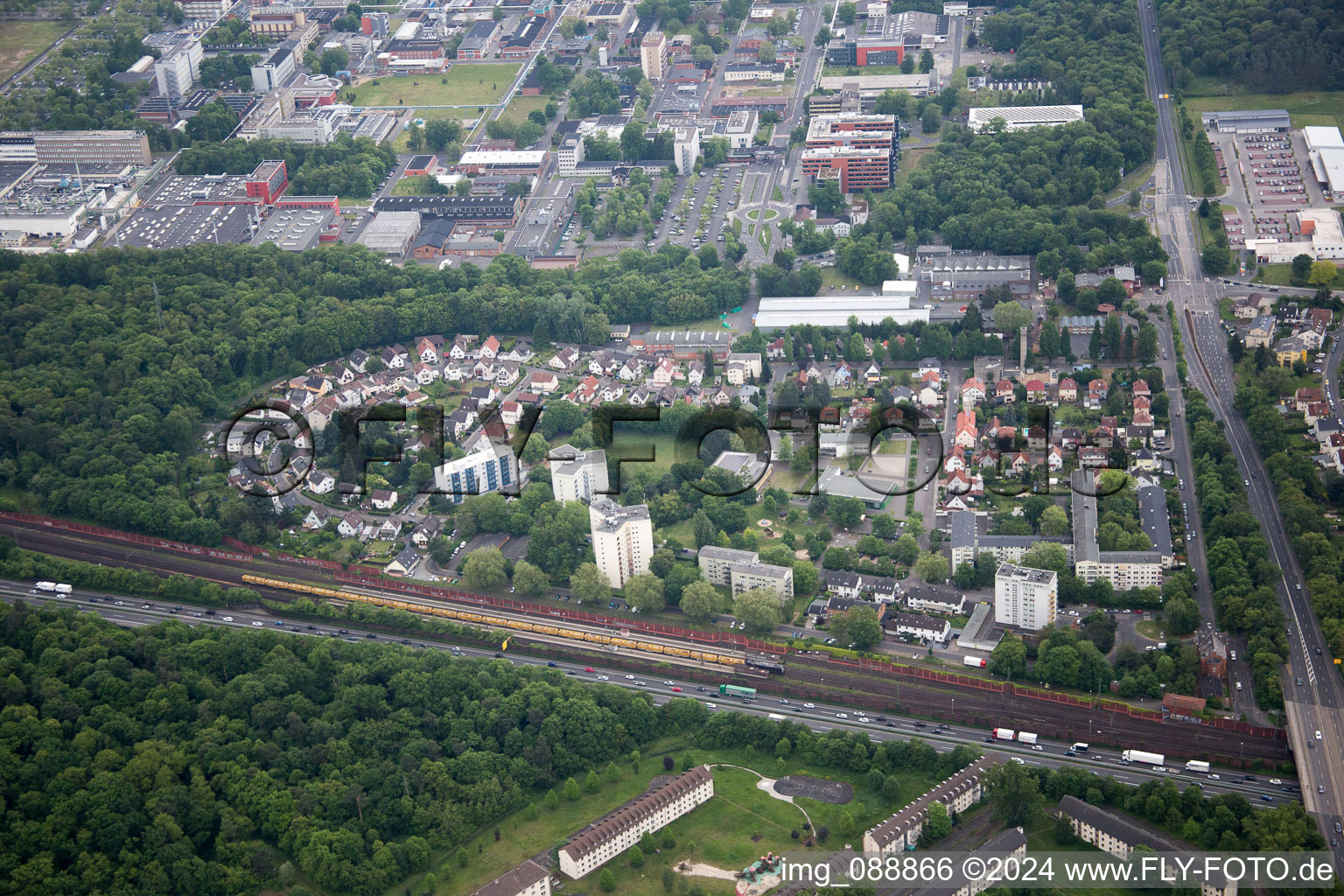 Hanau dans le département Hesse, Allemagne vue d'en haut