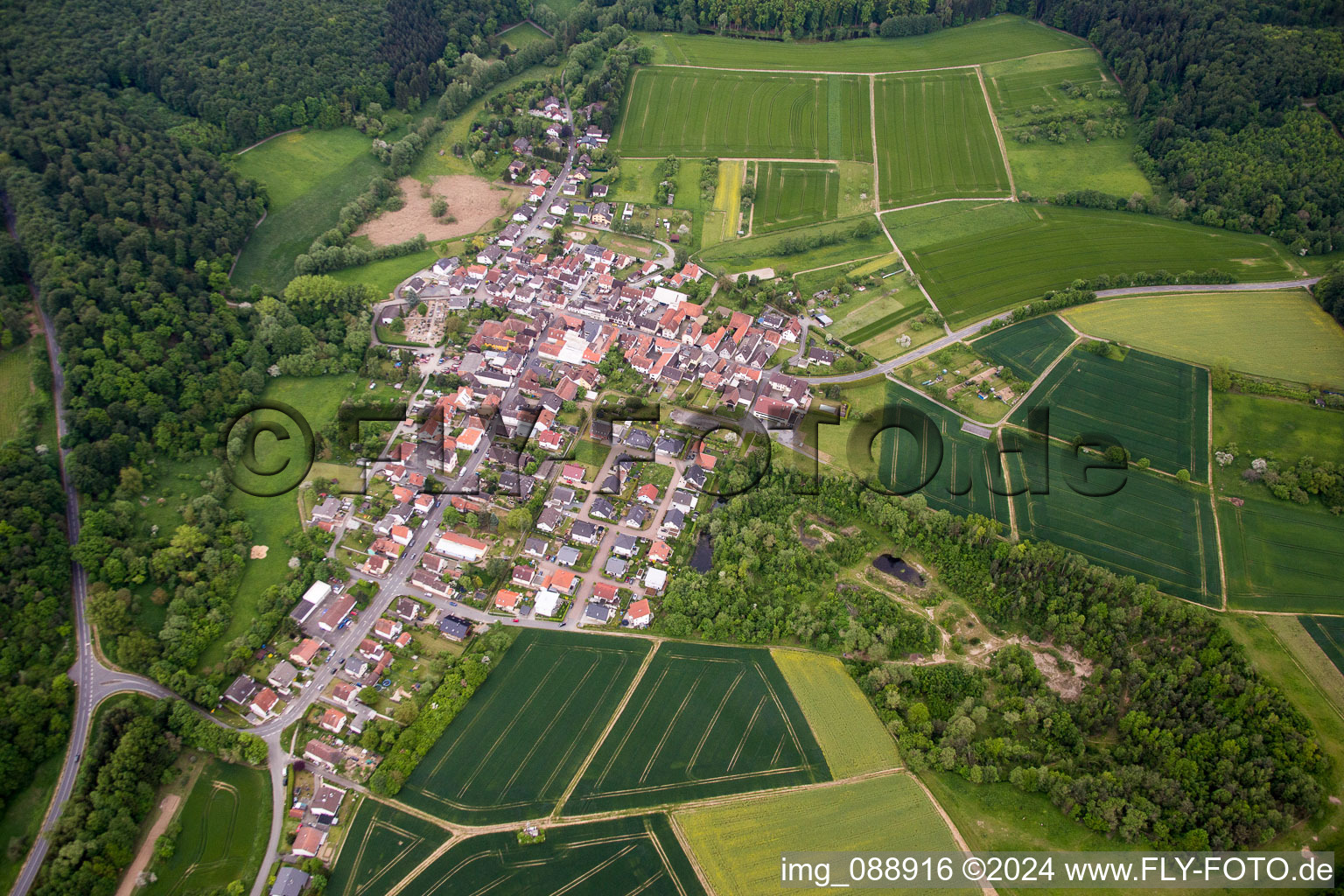 Vue aérienne de Quartier Hahn in Ober-Ramstadt dans le département Hesse, Allemagne