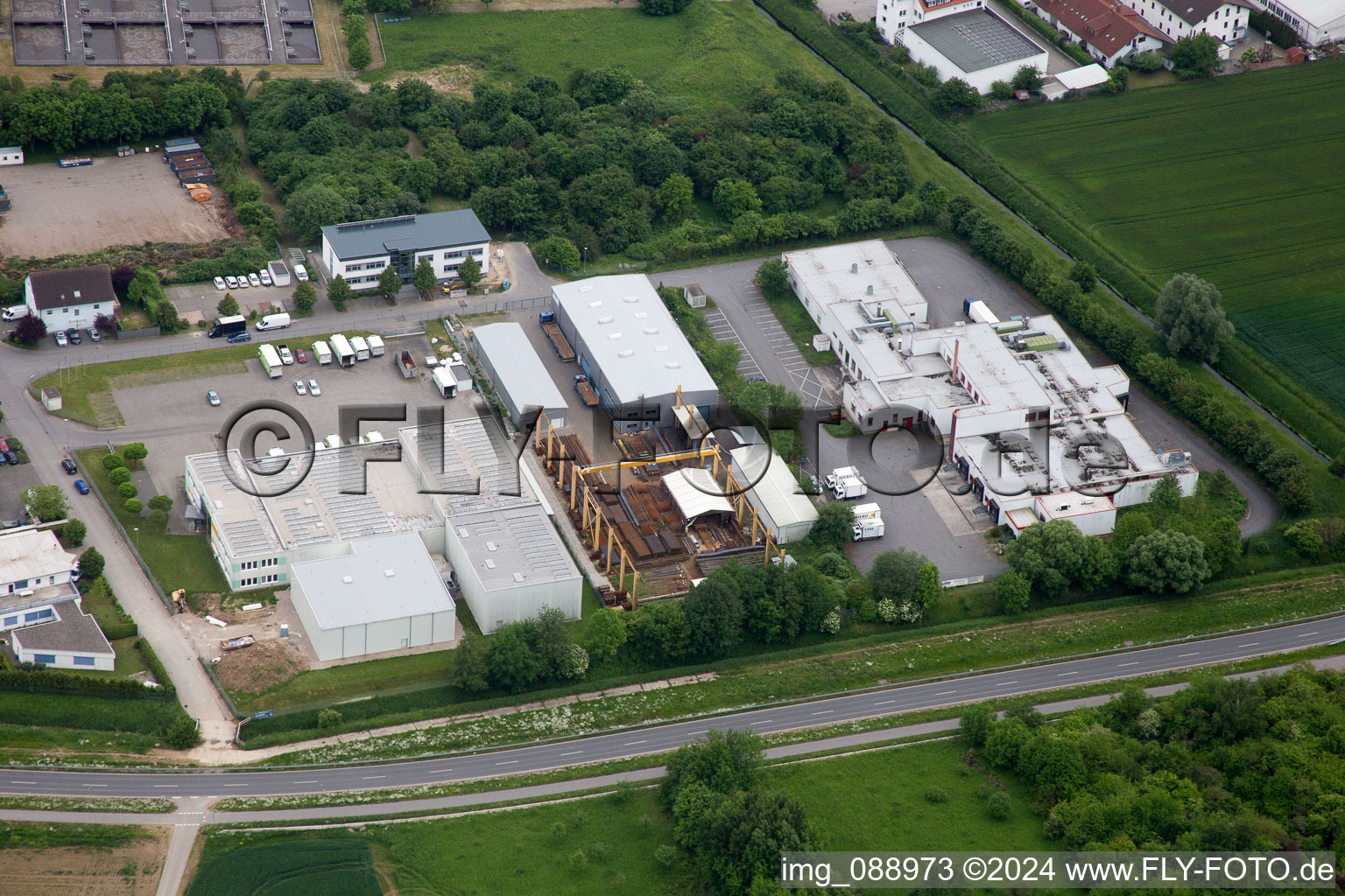 Vue aérienne de Zone industrielle W à Bensheim dans le département Hesse, Allemagne