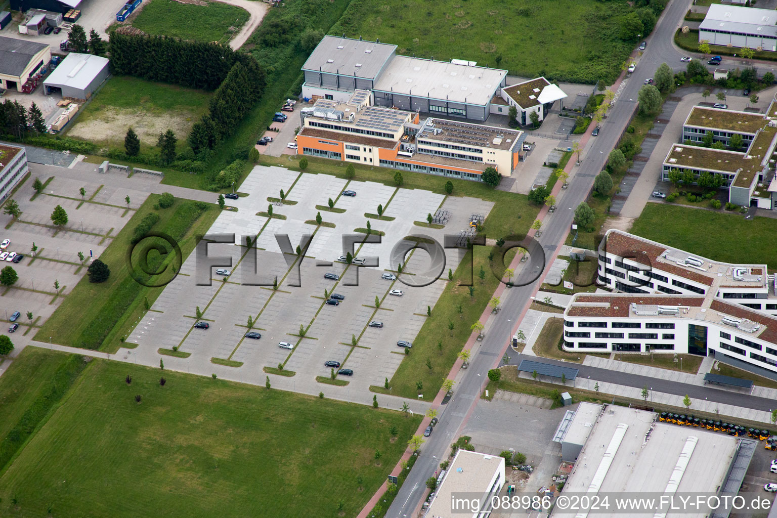 Vue aérienne de Immunodiagnostics et Dantex Allemagne à le quartier Auerbach in Bensheim dans le département Hesse, Allemagne