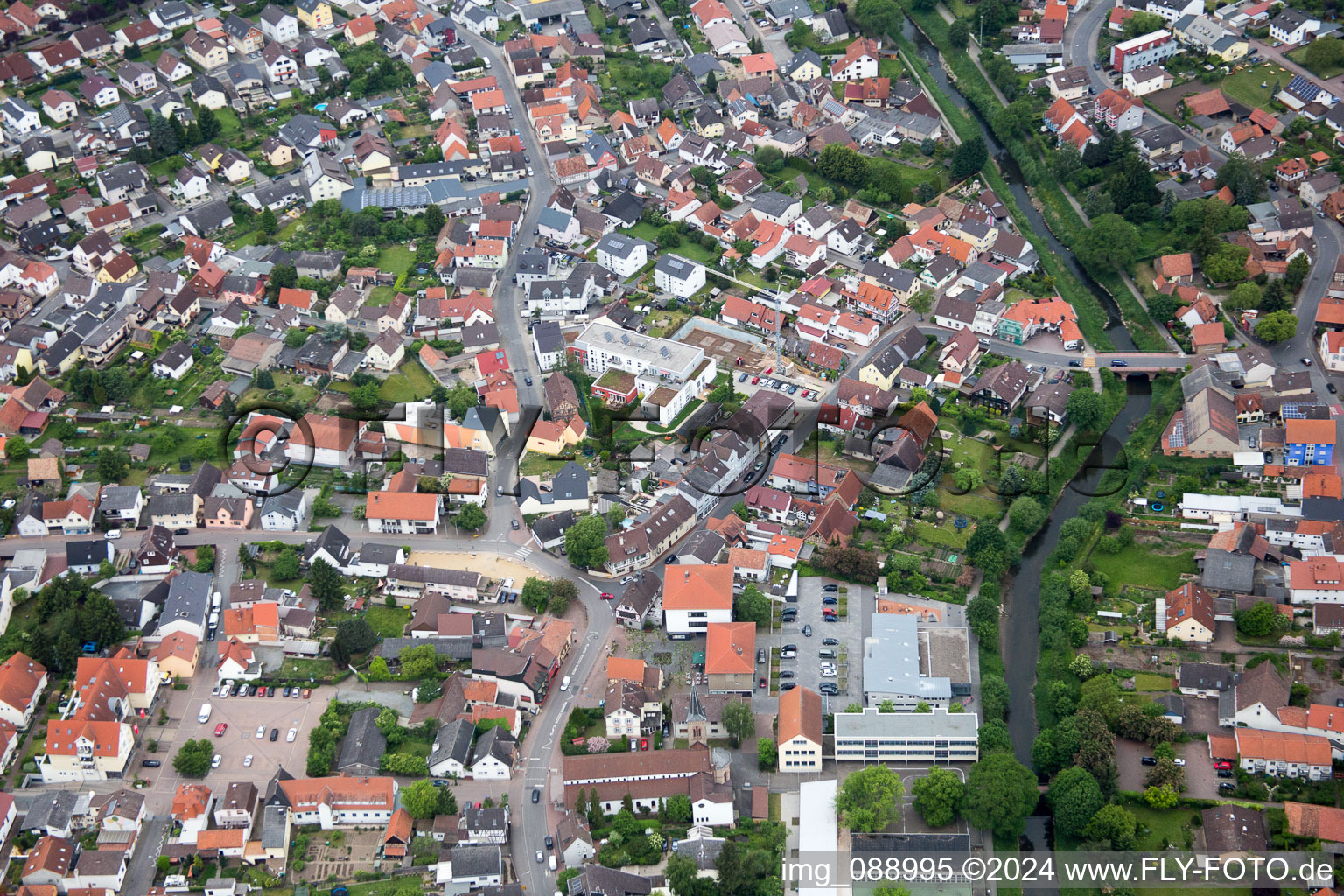 Einhausen dans le département Hesse, Allemagne hors des airs