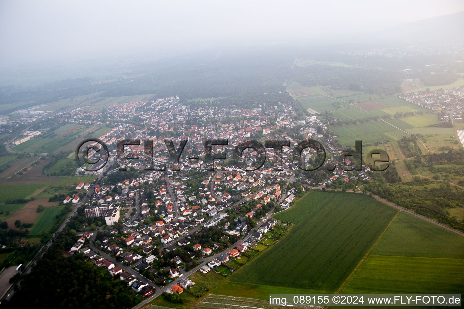 Vue oblique de Alsbach-Hähnlein dans le département Hesse, Allemagne