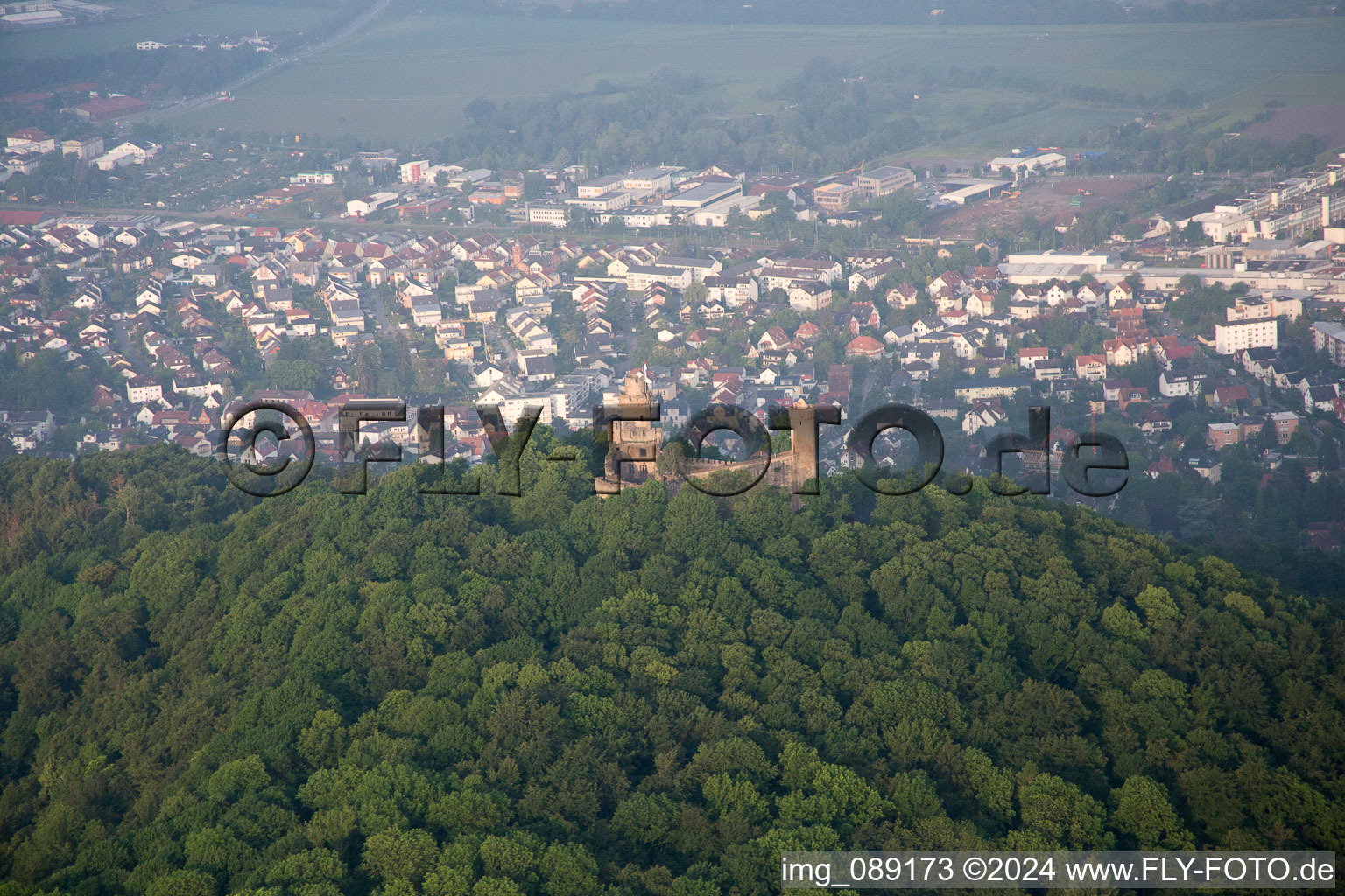 Vue aérienne de Verrouiller Auerbach à le quartier Auerbach in Bensheim dans le département Hesse, Allemagne