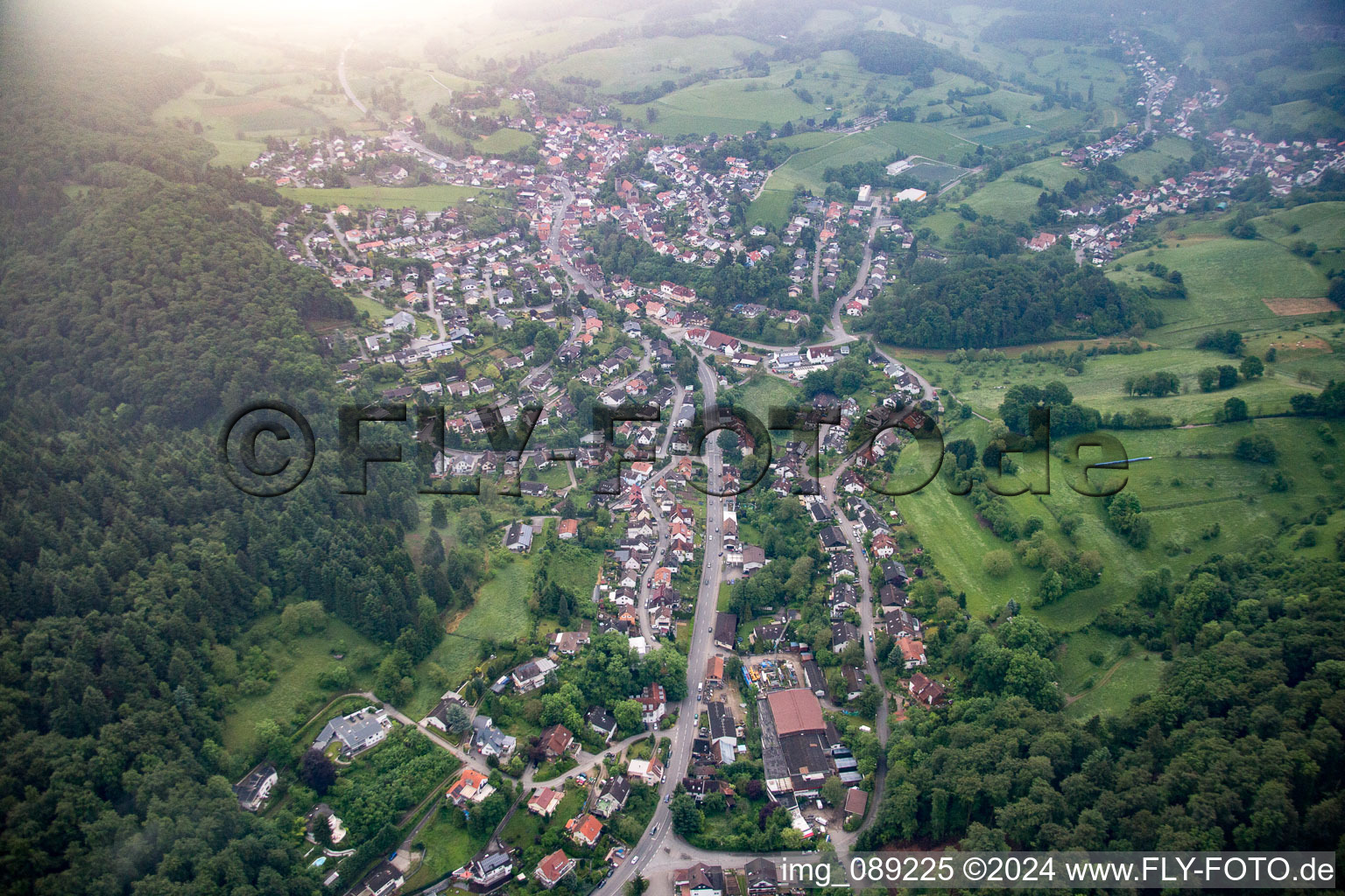 Vue aérienne de Quartier Kirschhausen in Heppenheim dans le département Hesse, Allemagne