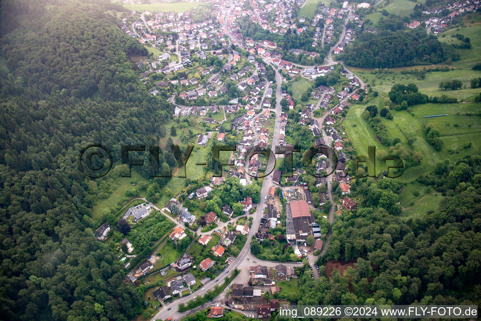 Vue aérienne de Quartier Kirschhausen in Heppenheim dans le département Hesse, Allemagne